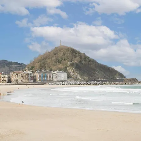Acogedor Frente A La Playa Zurriola En * סן סבסטיאן