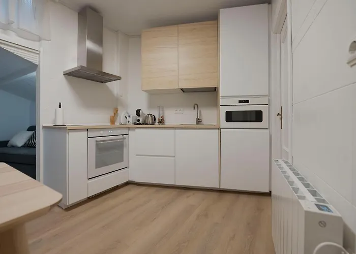 Reformado Con Encanto Junto A La Playa Zurriola, En Donostia - Apartmán San Sebastián